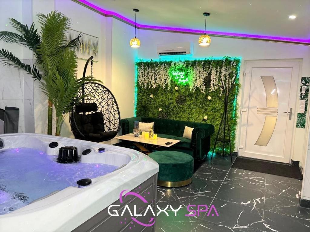 Galaxy - Jupiter Jacuzzi Privatif Apartment Champigneulles